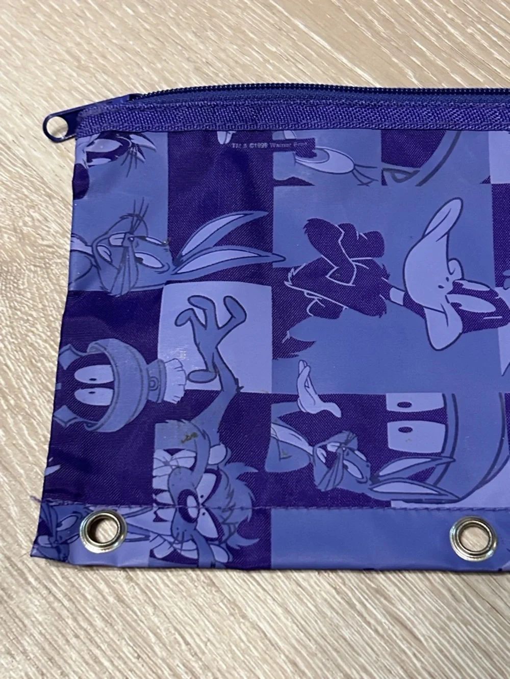 1999 Stuart Hall Looney Tunes Purple Zippered Notebook Binder Pencil Pouch